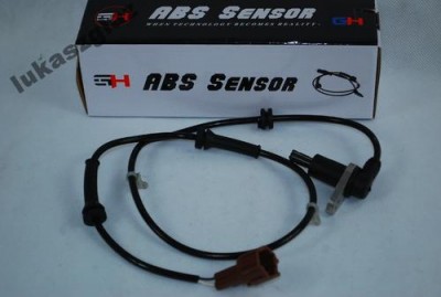 Czujnik ABS z Almery do S13 na przód.jpg