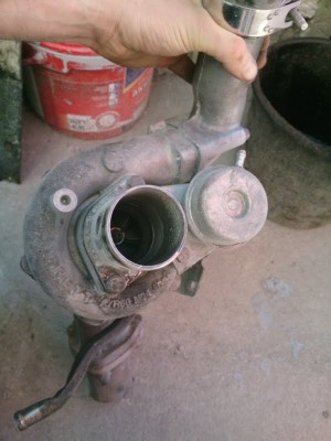 flansza montowana w tym miejscu.Oczywiście turbo nie jest na sprzedaż ;)